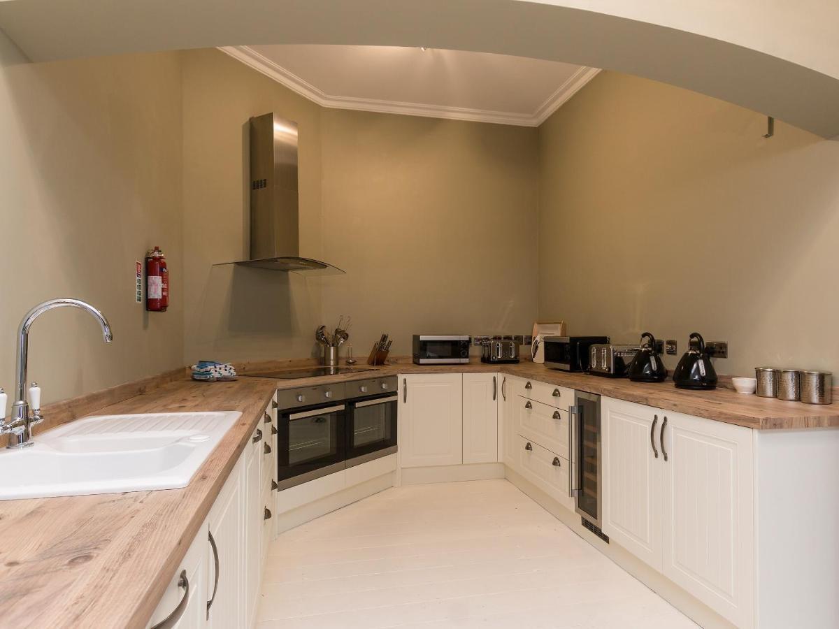 Pendine Manor Villa Luaran gambar