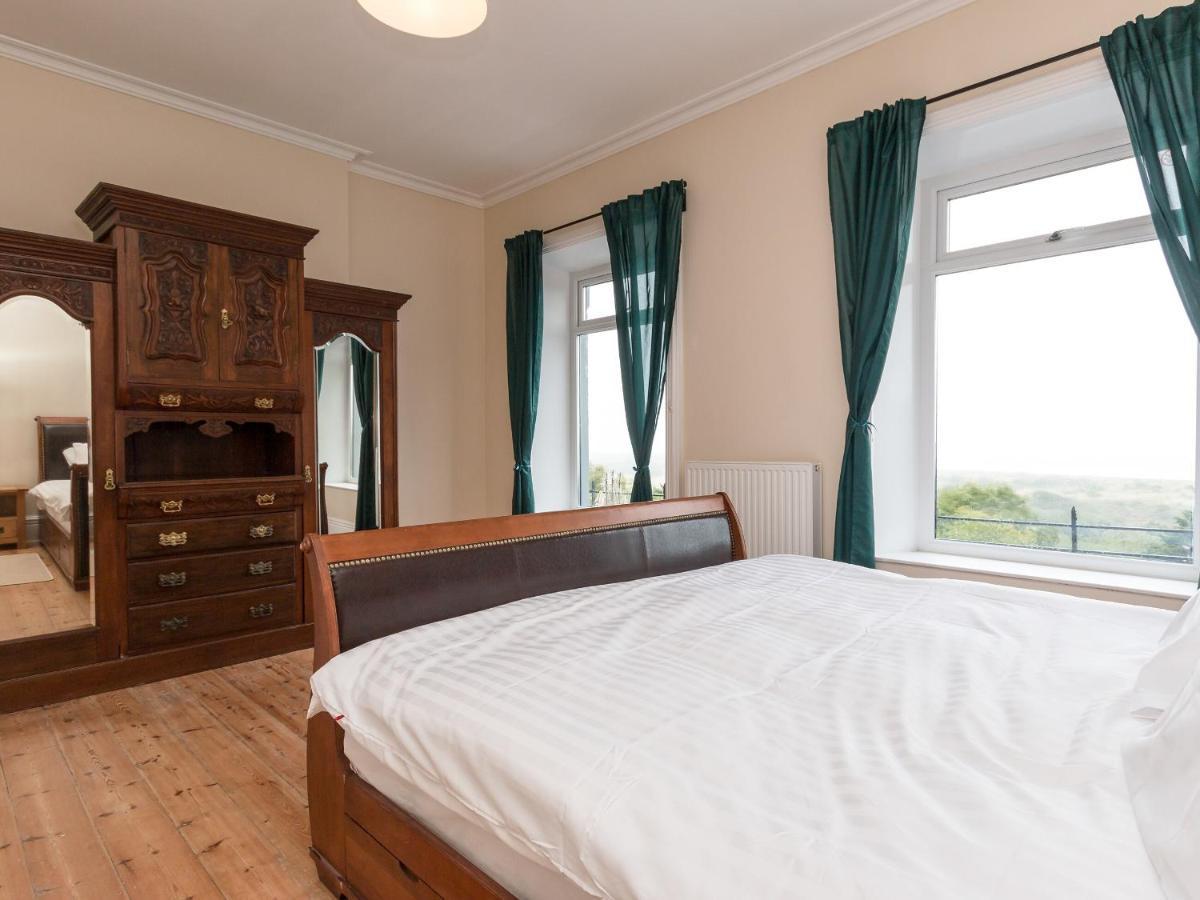 Pendine Manor Villa Luaran gambar