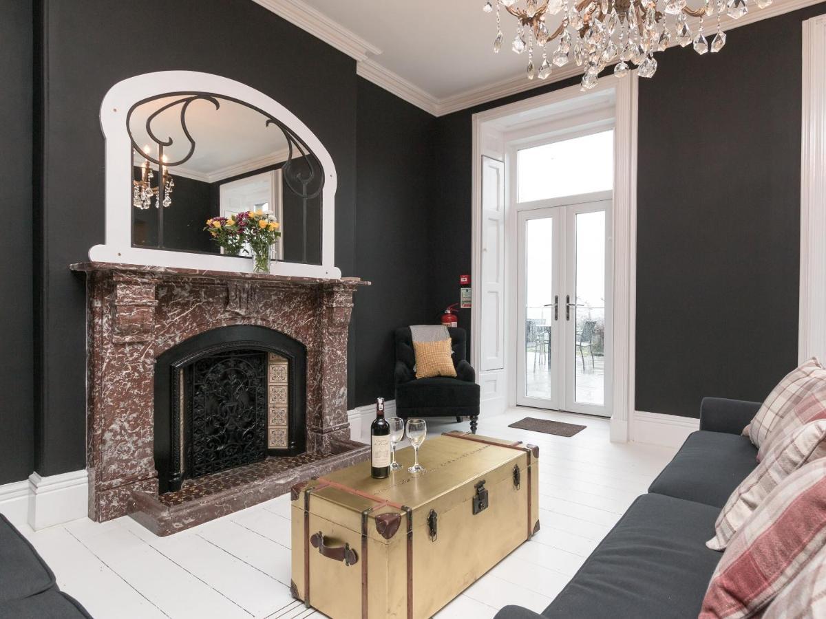 Pendine Manor Villa Luaran gambar