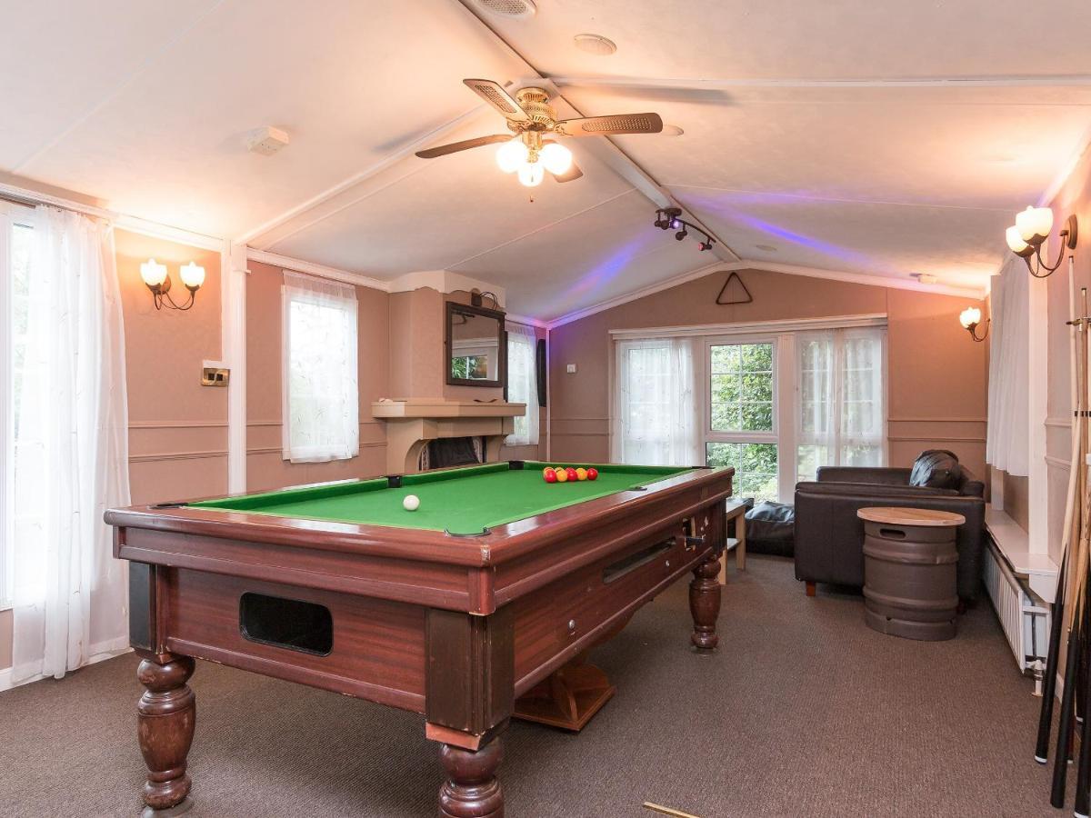 Pendine Manor Villa Luaran gambar